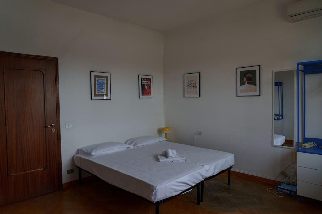 Fanciful 2-Br Outside Ztl Apartment Florence Exterior photo